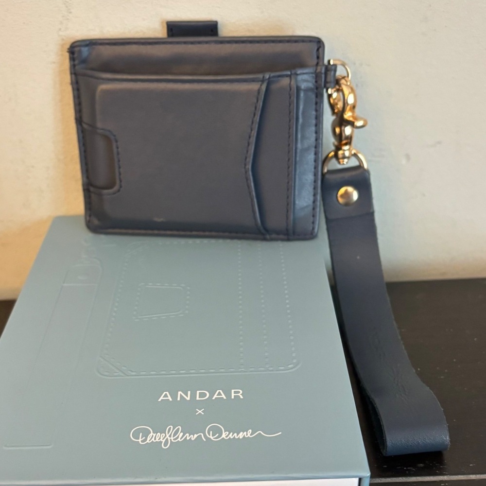Andar x Daryl-Ann Denner The Denner Navy Leather Card Holder Wallet Wristlet